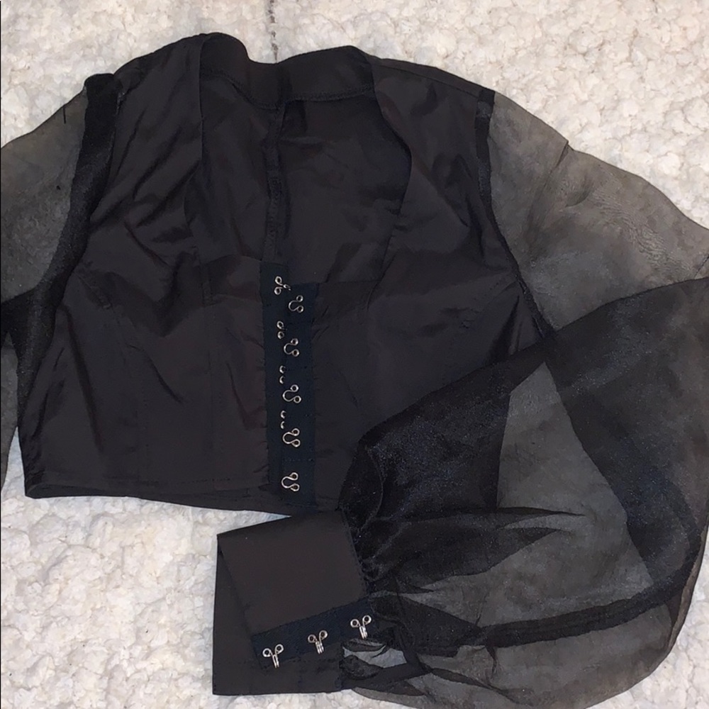 Black crop top
